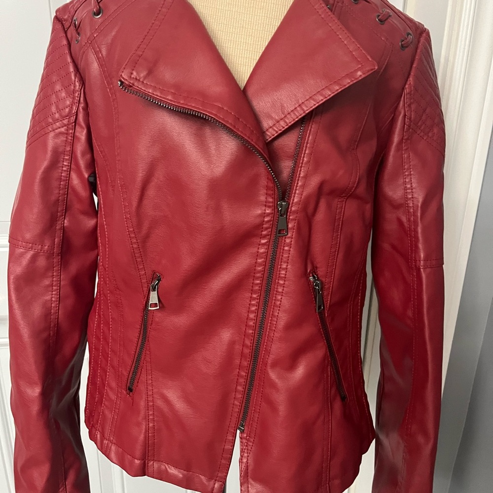 🔥120–Stylish Red Jacket for Women
